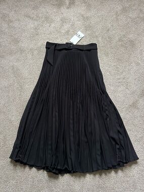 Zara NWT Black High Waist Midi Pleated Belt Skirt